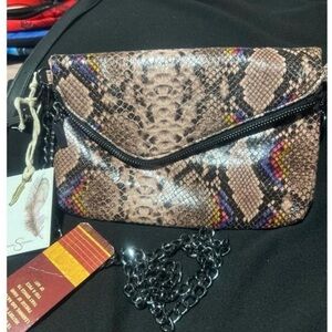 Snakeskin Pattern Crossbody Bag